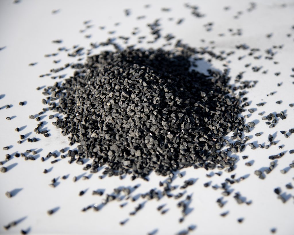 مسباره چیست و کاربرد آن در سندبلاست صنعتی مسباره براق در تصویر