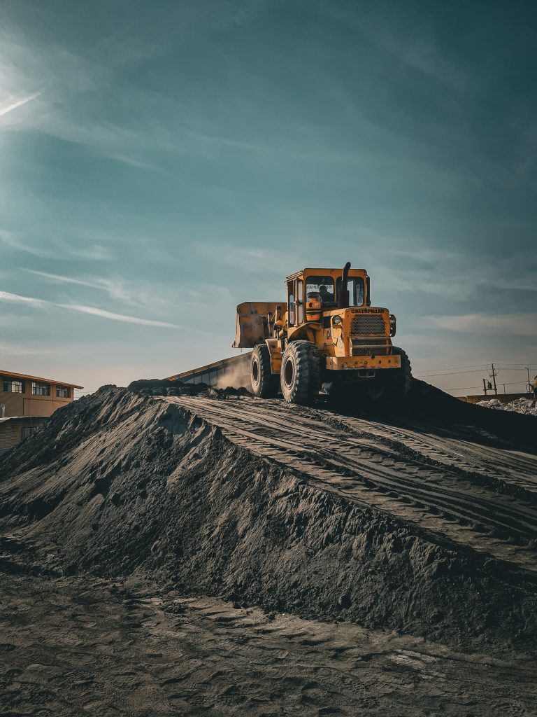 عرضه گریت مسباره فله‌ای برای بارگیری مستقیم و استفاده در واحدهای صنعتی بزرگ سند بلاست و فرآوری