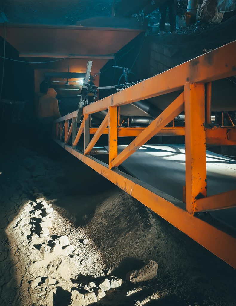 نوار نقاله سنگ شکن مسباره شرکت ابر تجارت آکو